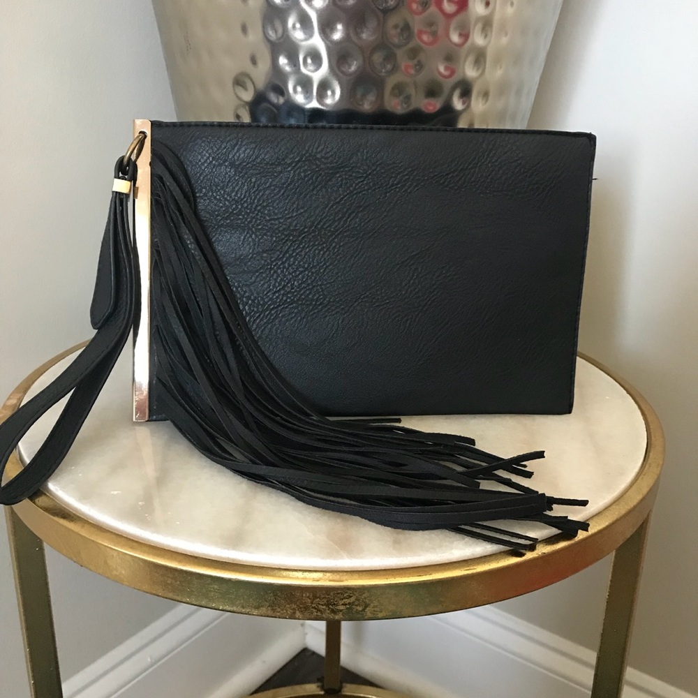 Black Clutch